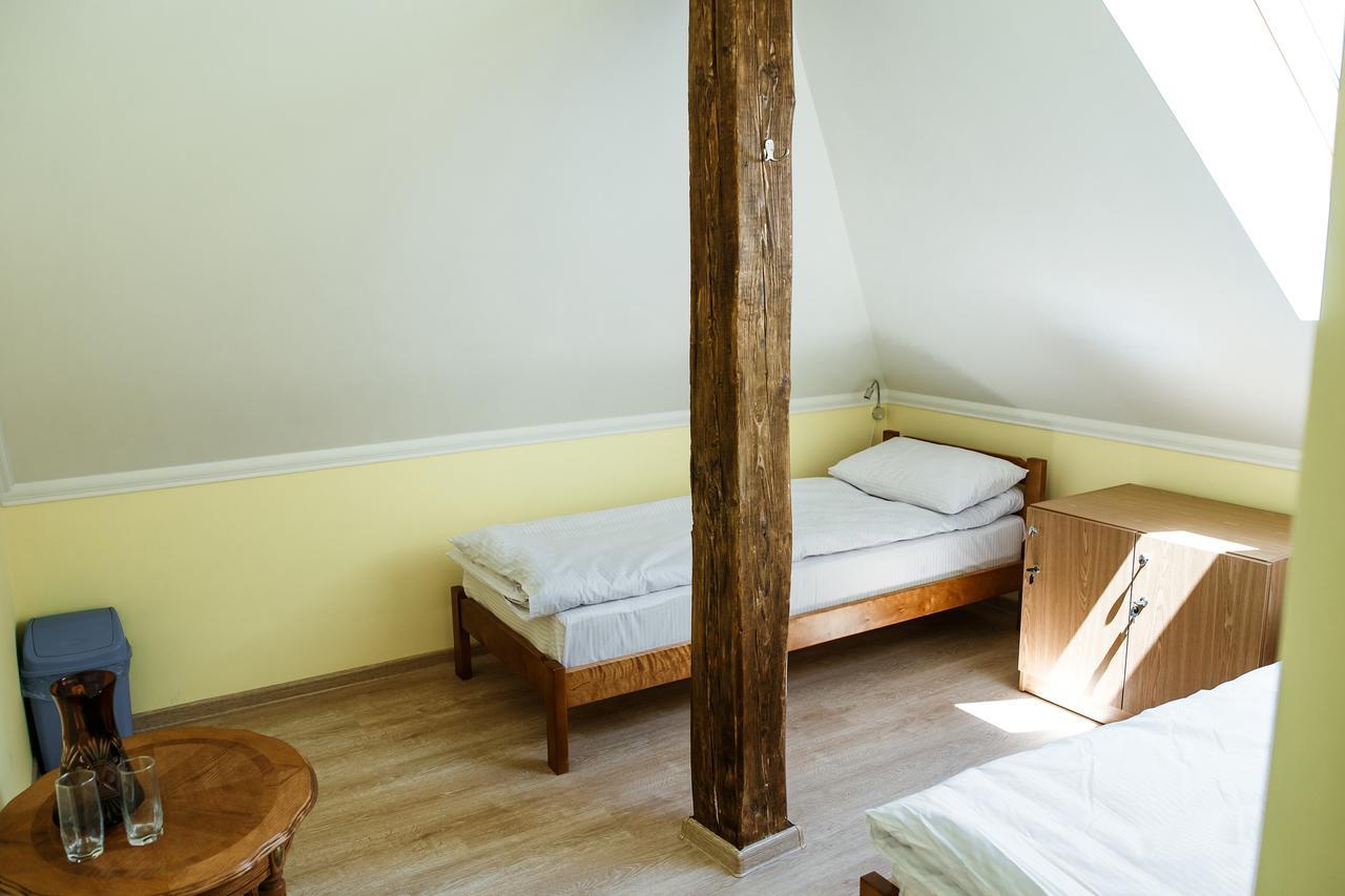 Sweet Home Hostel / Guest House 체르니우치 외부 사진